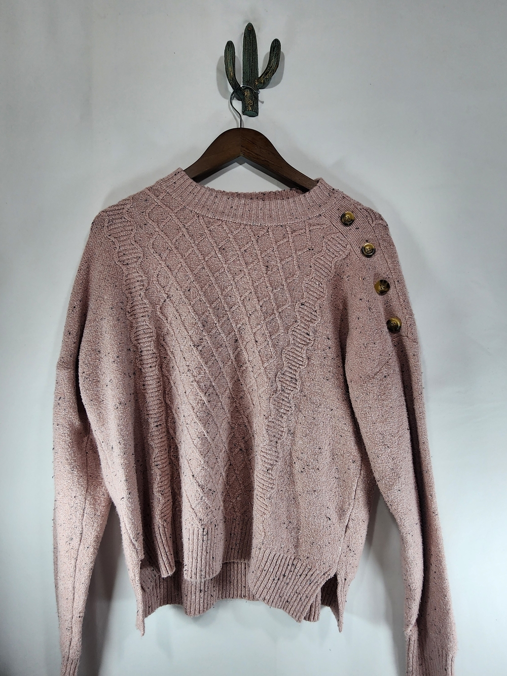 FRYE Pink Speckled Chunky Soft Knit Sweater Size L Shoulder Button Detail